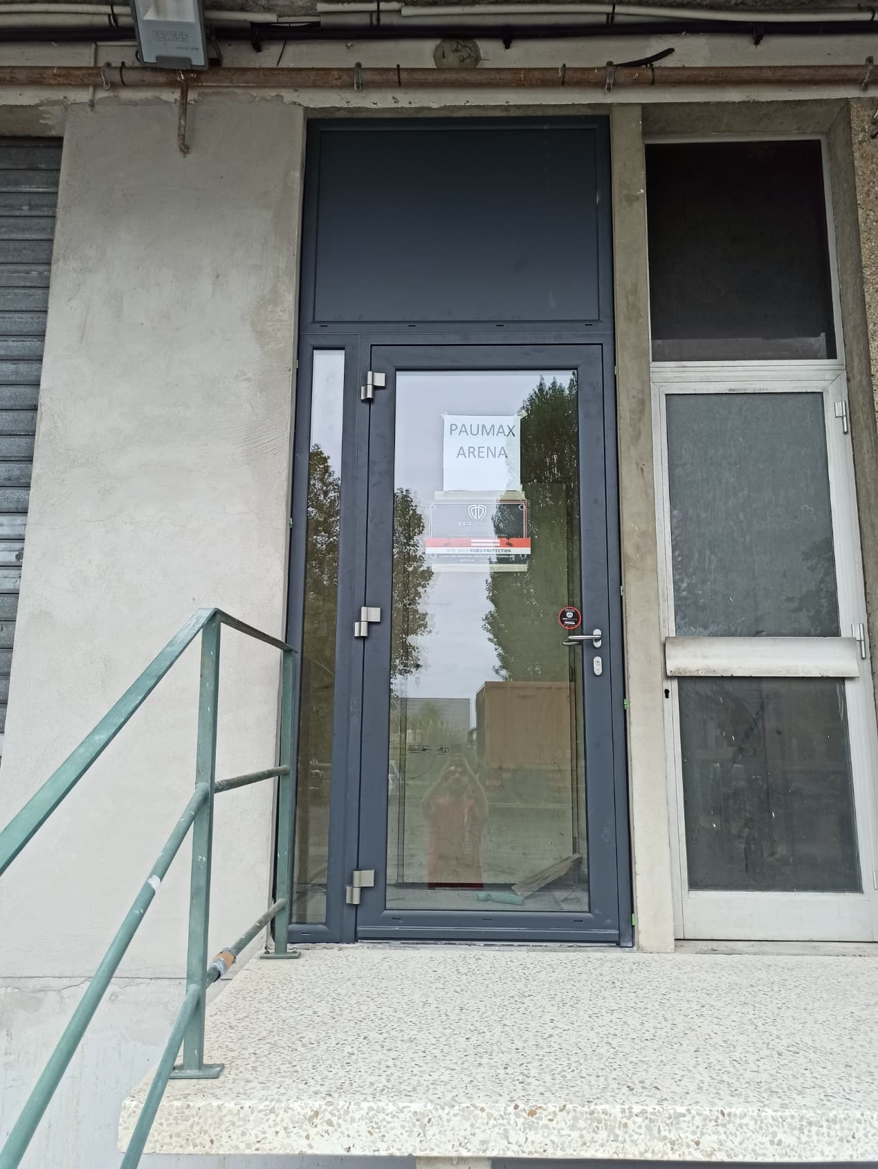 Réalisation Porte vitrée ALU pleine lumière